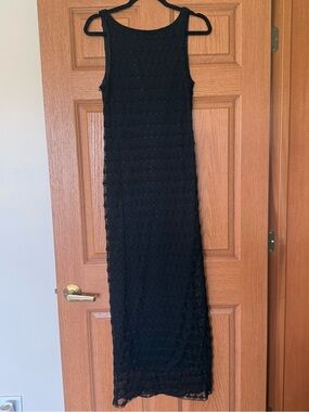 NWT Fab’rik Black Sleeveless Maxi Lace Dress - Size Medium
